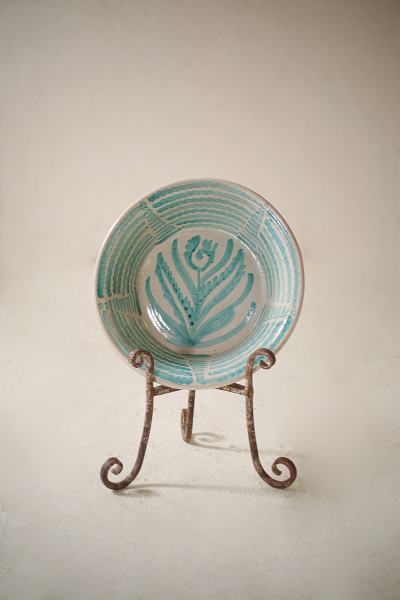 Soporte de hierro antiguo .DOBJ/00107